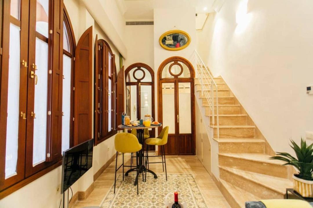 New With Height- 2Bd 1Bth- Pajaritos Lägenhet Sevilla Exteriör bild